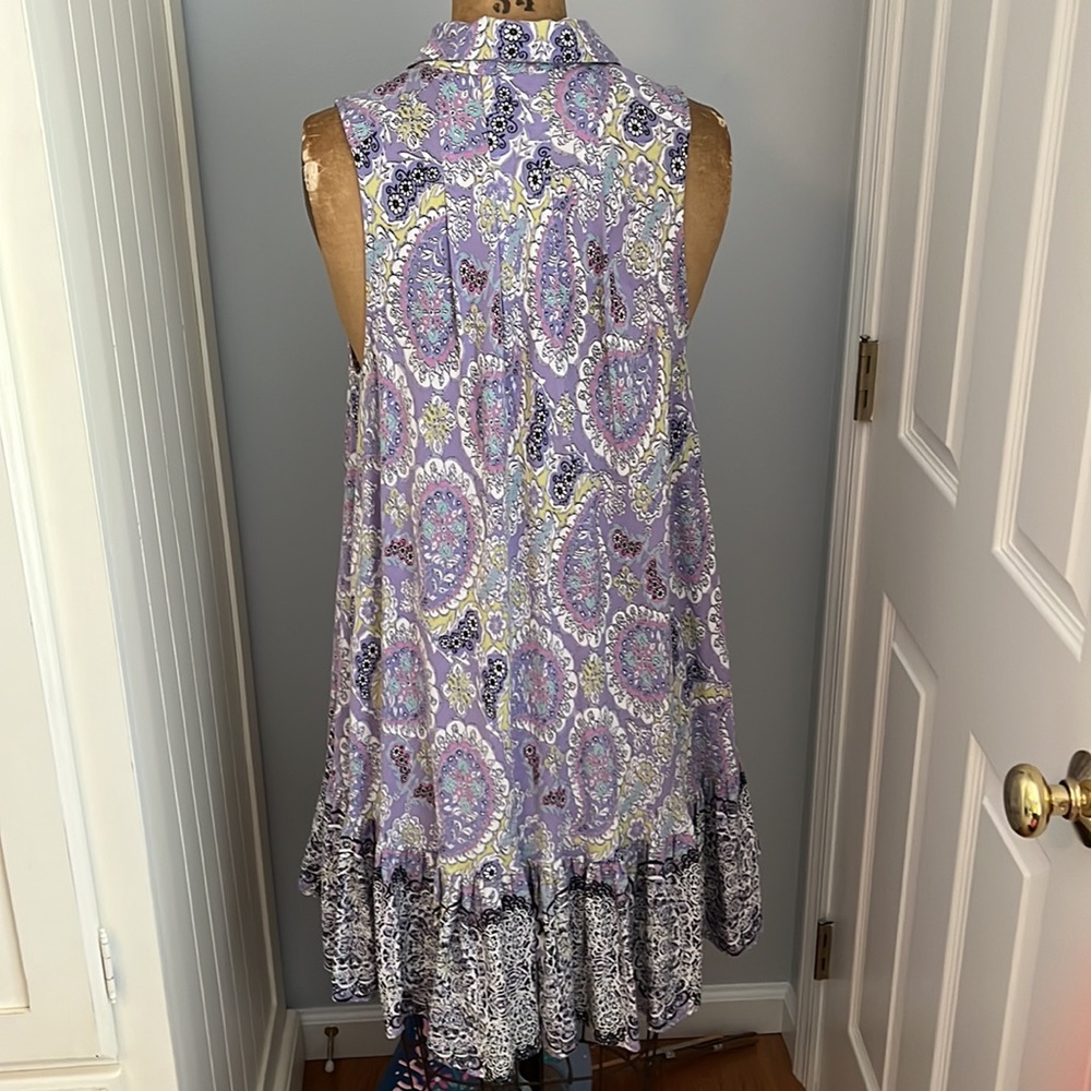 Fun Flowy Collared Dress - Picture 3 of 3